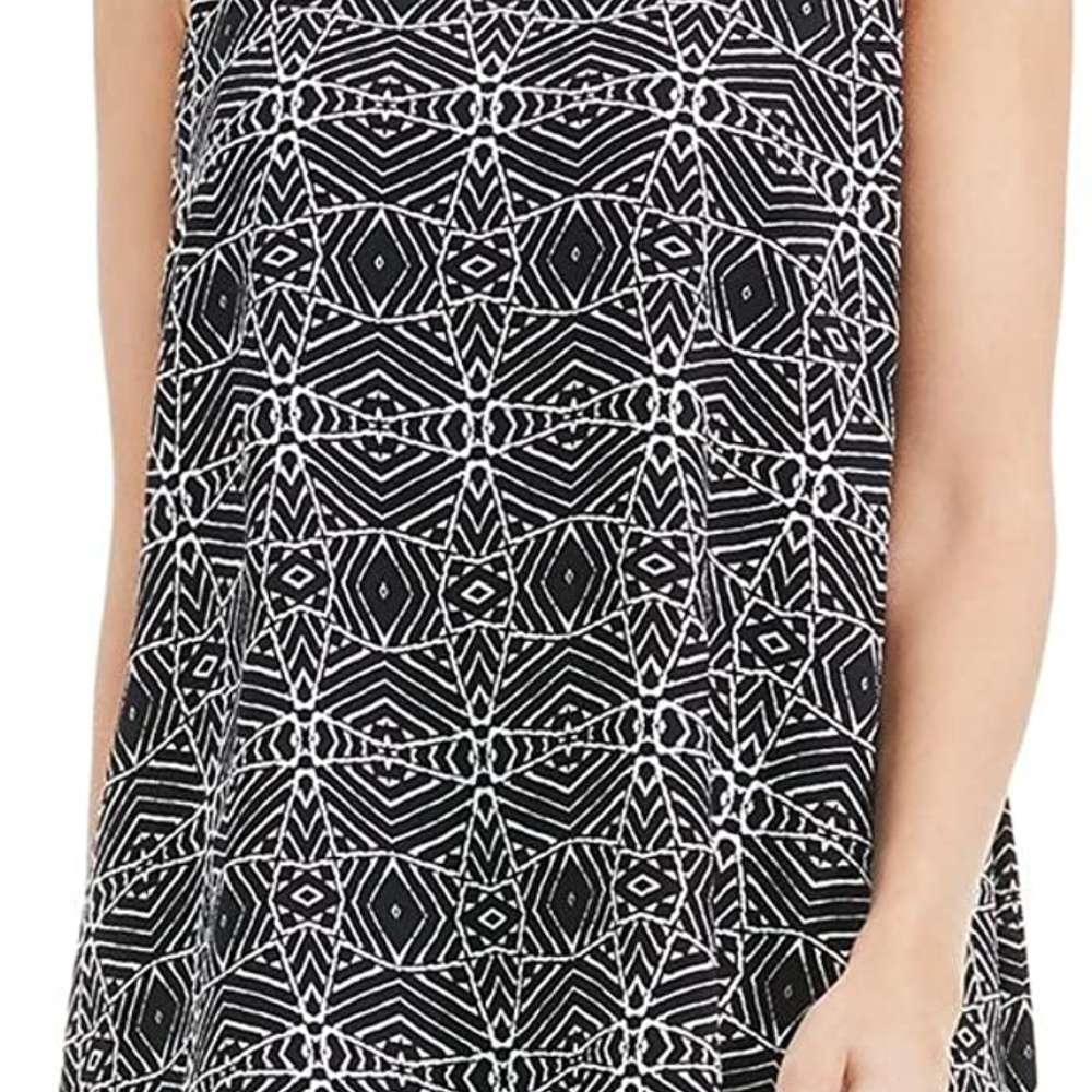 Vince Camuto Sleeveless High Low Blouse; XL